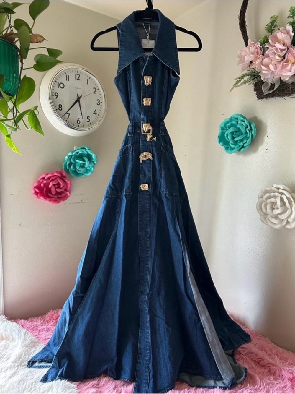 Urban Revivo Cut-Out Denim Maxi Dress US 4 / small